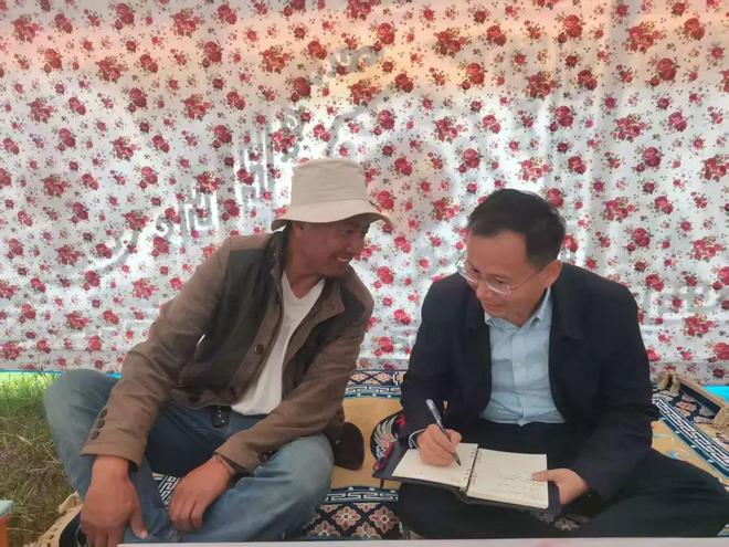 啡！背后神秘推手竟是沪上援青力量 山海共春明⑧PG麻将胡了免费模拟器90后藏族姑娘在雪山卖咖(图5)