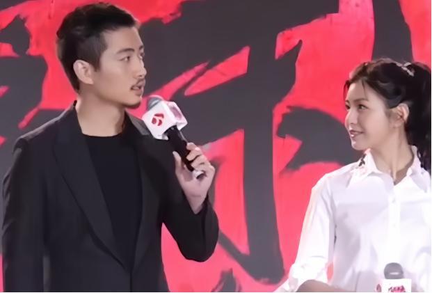 晓与陈妍希的“较量”：魔高一尺道高一丈麻将胡了试玩平台官宣离婚1天后回看陈(图12)